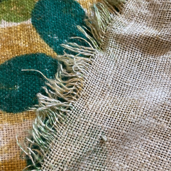 2 pieces available 5th Ave Designs green printed linen Olive and teal. 70’s? 401 - Picture 2 of 5